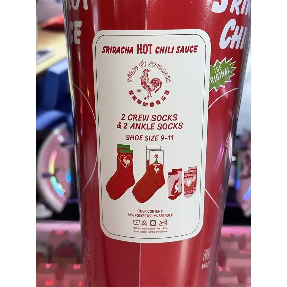 Sriracha Tumbler & 4 Socks Set Straw Crew Ankle Huy Fong Rooster Hot Chili Sauce